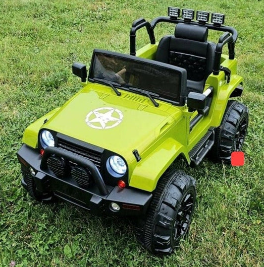 Distressed Army Star Vinyl Decal Sticker for hood, fuel gas door, bumper, fender, laptop | WWII Military Star Decal | Single or Set